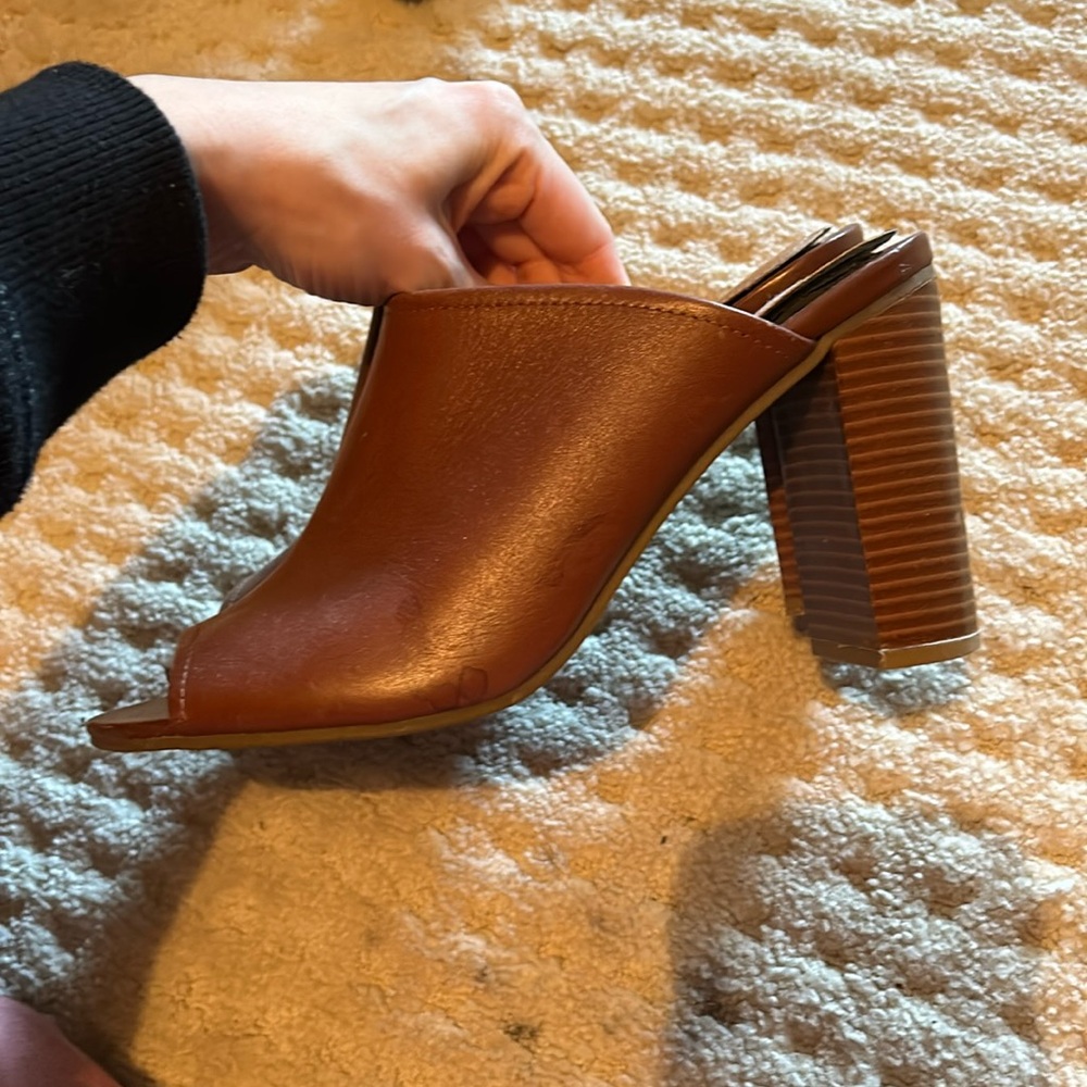 Kenneth Cole Heels